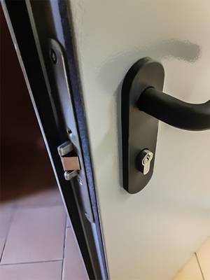 Дверной замок (склад НИИ)