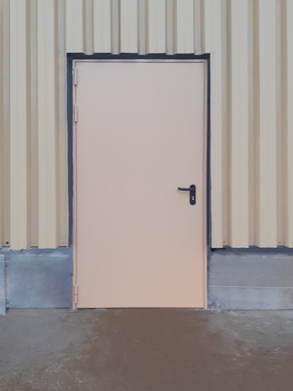 Поставка партии дверей для складского комплекса на ул. 2-я Вольская